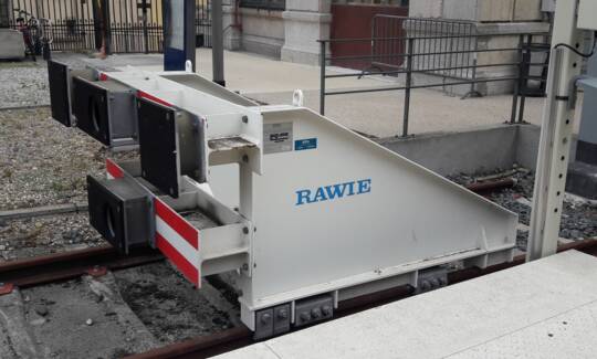 Heurtoir glissant ATV RAWIE SNCF Lyon Saint-Paul