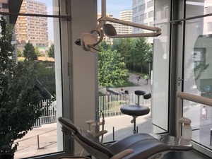 Cherche Assistante dentaire Paris 17e H/F