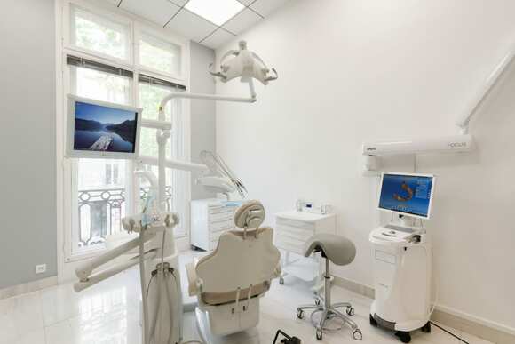 Clinique dentaire recherche Assistante dentaire H/F