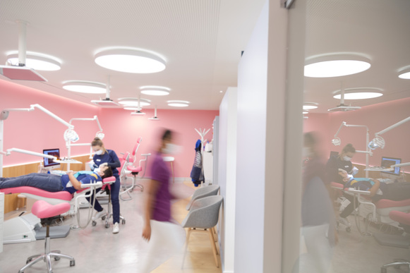 Assistant(e) dentaire qualifié(e) H/F