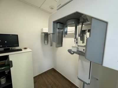 (54) Cabinet pour 2 praticiens à vendre près du Luxembourg (Réf : VE/80) 