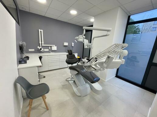Recherche Chirugien dentiste  H/F