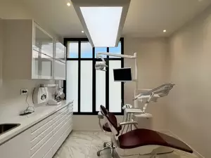 RECHERCHE ASSISTANTE DENTAIRE QUALIFIEE (H/F)