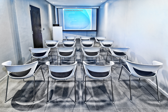 Recherche collaborateur (trice) H/F