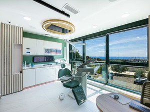 Cabinet dentaire moderne recherche assistante dentaire  H/F