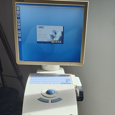 Sirona CEREC 3D Redcam-2007