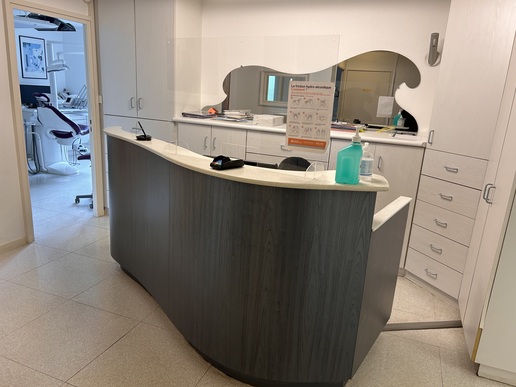 VENDS CABINET DENTAIRE STRASBOURG OUEST AVEC MURS