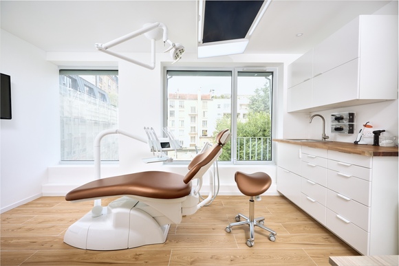 Recherche Chirurgien-Dentiste Omnipraticien ou axé endodontie, chirurgie H/F