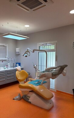 Chirurgien Dentiste H/F -2 jours par semaine- Le Pontet
