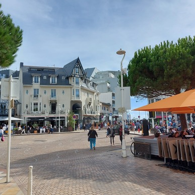 Vends local dentaire - Donne patientèle et plateau technique