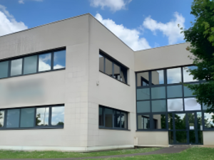 À VENDRE – Centre dentaire moderne et spacieux proche de Rouen