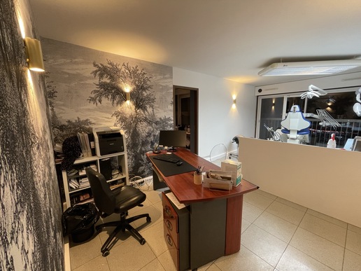 Recherche Assistante Dentaire en contrat pro PARIS 13 H/F