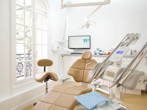 cherche collaboratrice/collaborateur Paris 75019 H/F