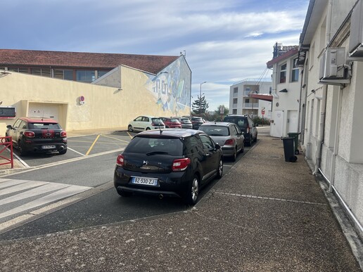 SYDEL vous propose un cabinet dentaire à Bassens (33), proche Bordeaux, avec fort potentiel de développement