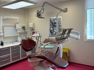Chirurgien Dentiste H/F - (2 jours ou 1 jour par semaine)