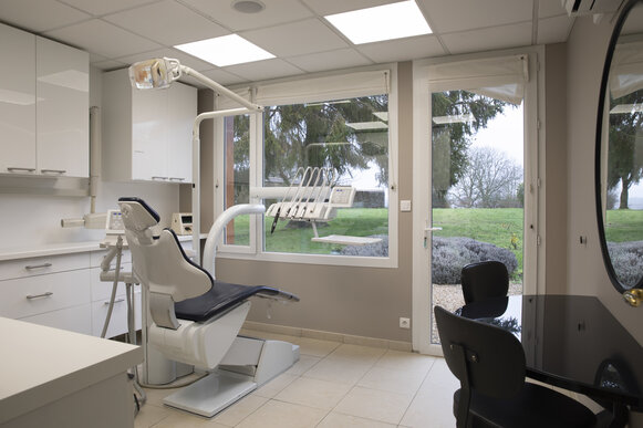 Recherche collaborateur(trice) motivé(e) – Cabinet dentaire Proche de Vernon H/F