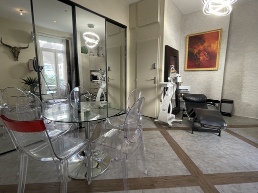 RECHERCHE COLLABORATEUR / COLLABORATRICE H/F