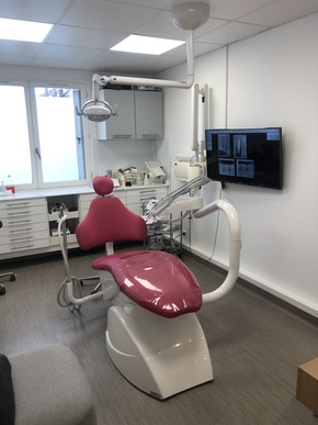 Recherche assistante dentaire  H/F