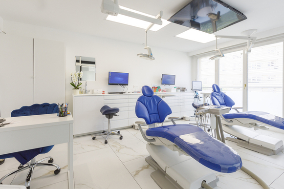 CHIRURGIEN DENTISTE H/F