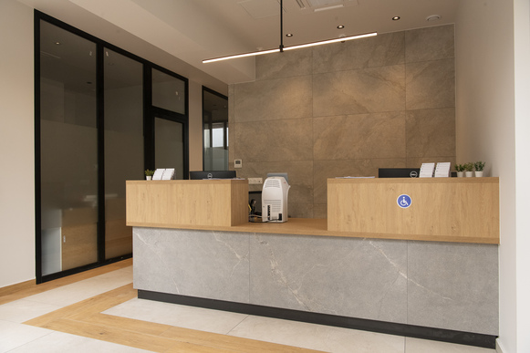 RECHERCHE DIRECTRICE / COORDINATRICE DE CENTRE MÉDICAL ET DENTAIRE (POISSY) H/F