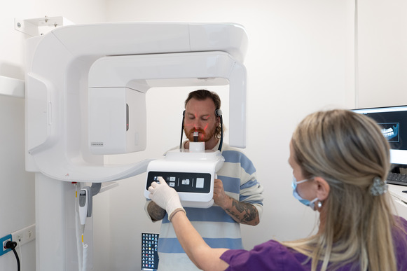 recherche chirurgien-dentiste  H/F