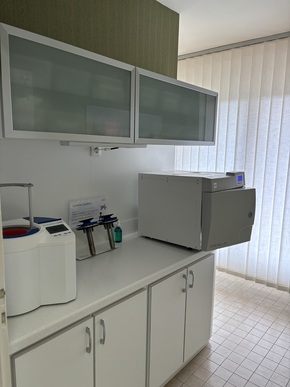 Cède cabinet cause retraite Mauriac (15)