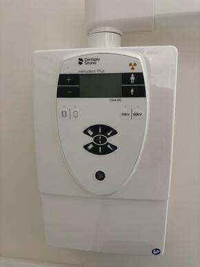 Autoclave + radio murale & intraorale + fauteuil 