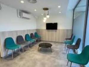 Vente murs cabinet dentaire 5 fauteuils moderne 