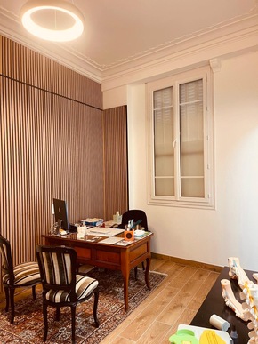 Paris 14ème - av local RDC 58m2 rénové adapté pour cabinet dentaire, capacité 2 à 3 fauteuils dentaires 