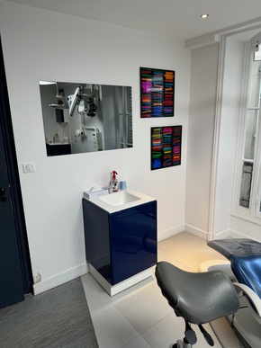 Cabinet dentaire standing mur et fond paris 7