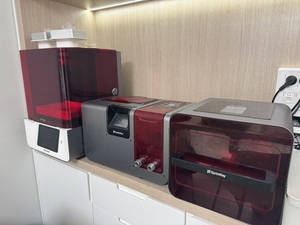 SprintRay Pro55S + Pro Wash & Dry + Pro Cure 2 + Crown Kit Build Platform + Bac supplémentaire – Ensemble dentaire complet