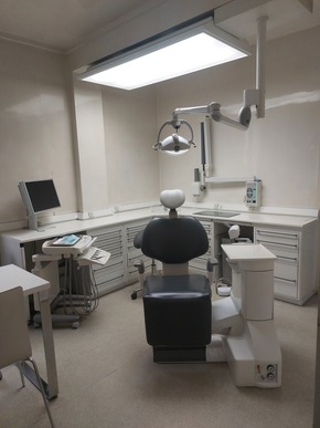 (75) Cabinet dentaire libéral