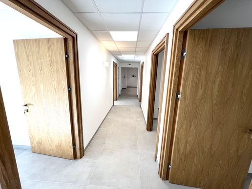 MOUGINS (06) - A VENDRE POUR OTHODONTISTES PEDODONTISTES EXCLUSIVEMENT