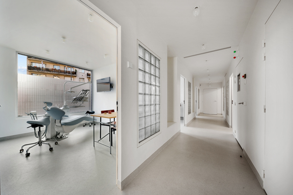 Cabinet dentaire de groupe à Asnières-sur-Seine (92) recherche collaborateur libéral (H/F)