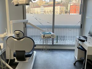 recherche endodontiste LYON 9 H/F