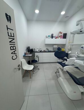 🦷 CABINET DENTAIRE À IVRY-SUR-SEINE (94) RECHERCHE CHIRURGIEN DENTISTE OMNIPRATICIEN ET/OU SPECIALISTE (PEDO/ ORTHO/ IMPLANTO) (H/F) - CONTRAT LIBERAL & PROFIL THESE UNIQUEMENT 