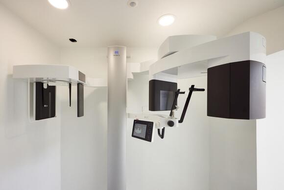 Cabinet de standing cherche assistant(e) dentaire orthodontie  H/F