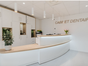 REMPLACEMENT CONGE MATERNITE DECINES CHARPIEU (69) H/F