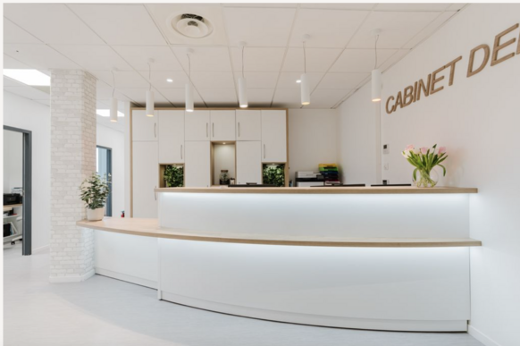 REMPLACEMENT CONGE MATERNITE DECINES CHARPIEU (69) H/F