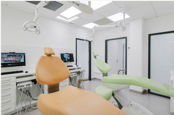 PRATICIEN ORIENTATION PROPHYLAXIE/PARODONTIE H/F