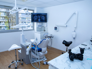 Recherche chirurgien dentiste h/f