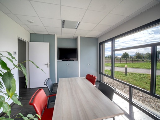 Recherche collaborateur -trice en vue assocation H/F