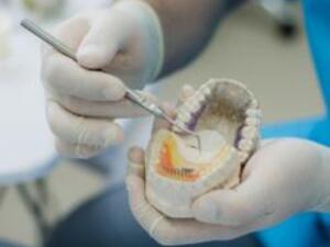 Orthodontiste expérimenté disponible – 92