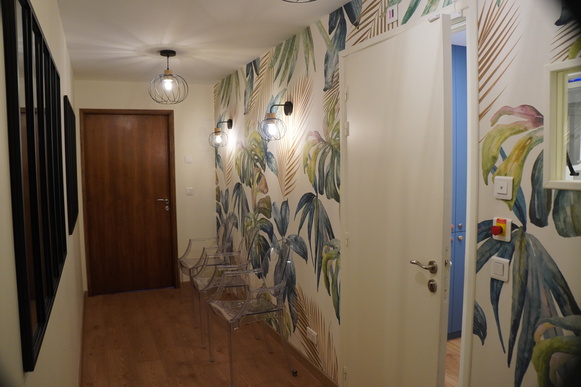 Recherche assistante dentaire en contrat pro ou apprentissage Paris 13 h/f