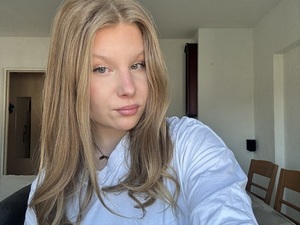 Recherche structure pour un poste d'assistante dentaire en alternance