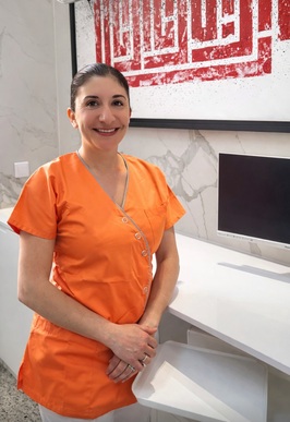 Assistante dentaire qualifiée