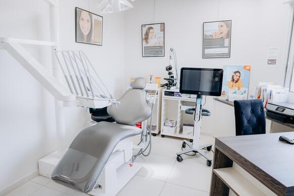 [COLLABORATION/ASSOCIATION  LIBÉRALE DÈS JUIN  2026]Drome ANNEYRON H/F