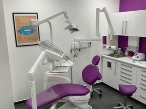 Cabinet 8 fauteuils clé en main !!