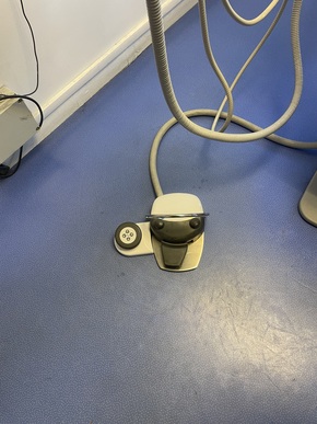 Équipement dentaire Belmont.