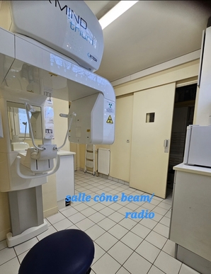  SYDEL vous propose un cabinet à Guyancourt (78) – Fonds libéral et murs